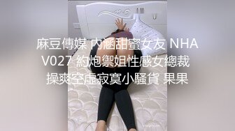 长髮正妹小妮子 一人享用三根棒棒