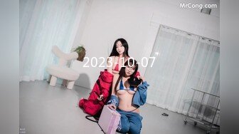 漂亮少妇3P 被两个肌肉猛男吃鸡 啪啪 力量和美的结合 画面很唯美