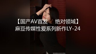 绿帽叫哥们到家里操漂亮大奶媳妇 无套输出 大姐红光满面 还有点放不开 手不知所放 太真实了